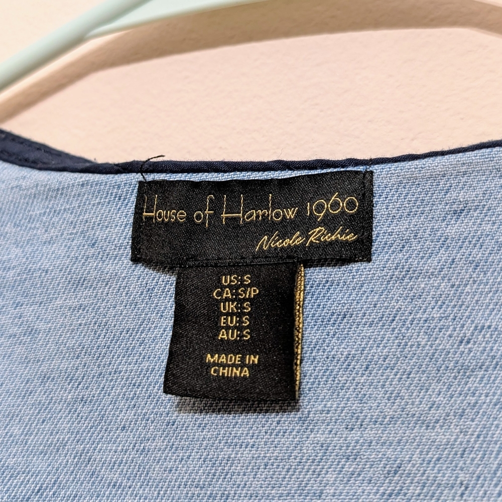 House of Harlow 1960 Black and Light Blue Label Detail - Picture 2 of 5